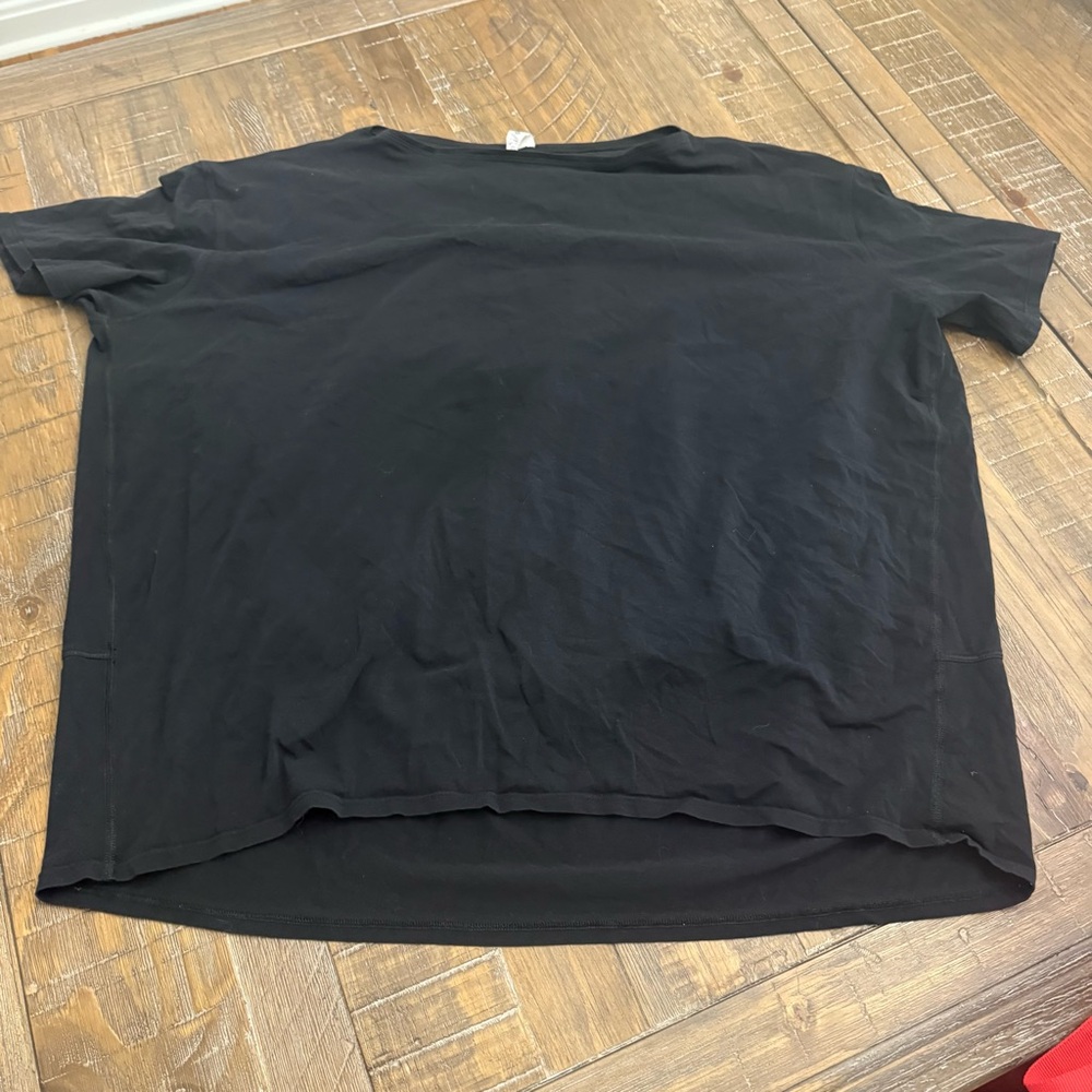 lululemon athletica Black Long Sleeve Tee